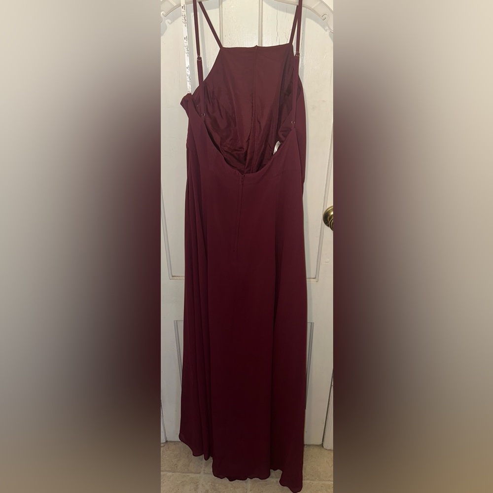 Halter Dress - Picture 4 of 4